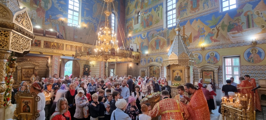 Церковь пантелеимона целителя лучевая ул 35 фото